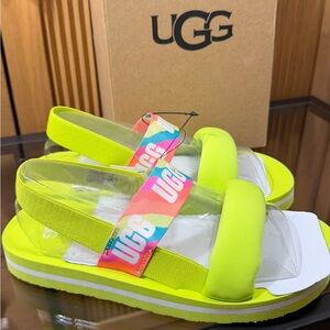 NWT KIDS UGG Neon Yellow Slide Sandals SIZE 3